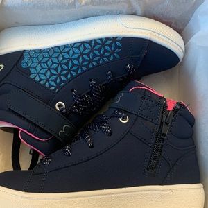 Girls High top sneakers